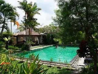 Aqua Bali Konukevi 3*